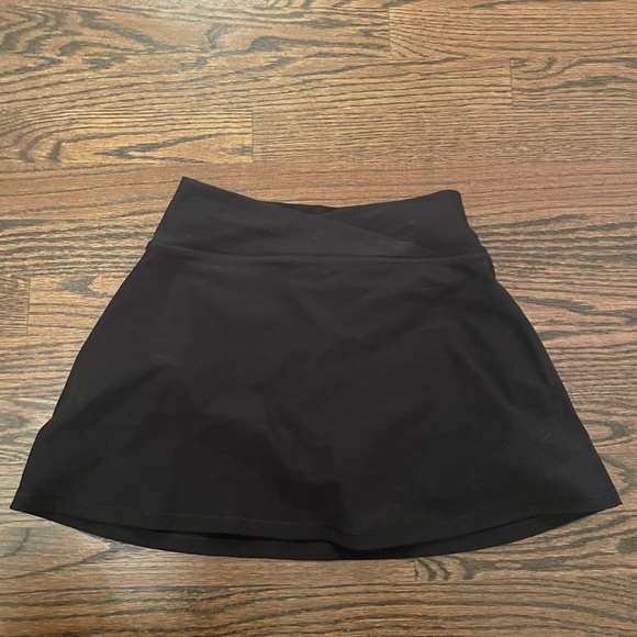 White fox black skort - Picture 2 of 2